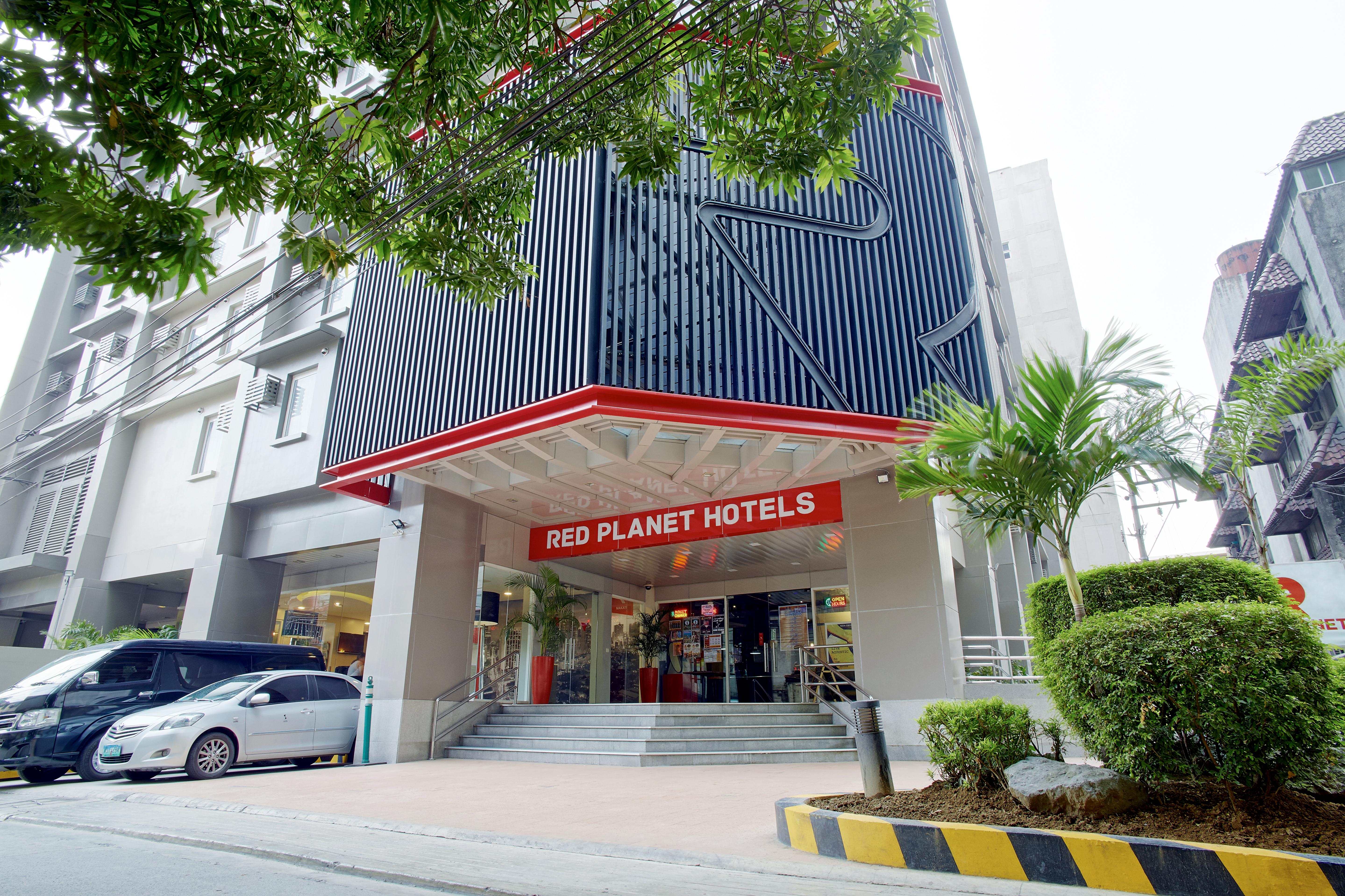 Red Planet Makati Avenue Manila Hotel Makati City Exterior photo